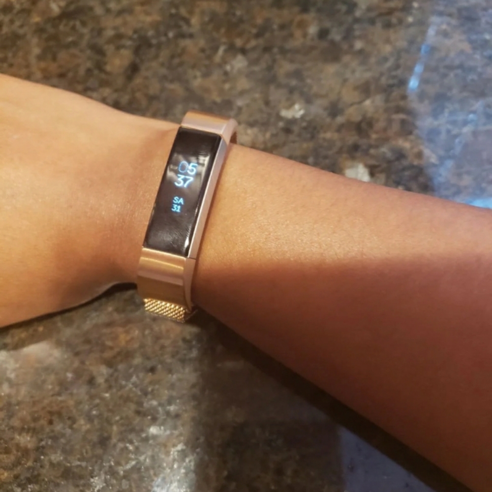 Fitbit Alta HR